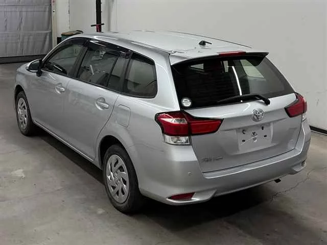 Toyota Corolla Fielder NZE164G 2021